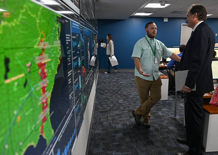 USDA Under Secretary Robert Bonnie (right) visited the Federal Emergency Management Agency (FEMA) National Response Coordination Center to review USDA contributions to the multi-agency joint effort to provide relief to victims of Hurricane Helene. Photo by Paul Sale, USDA.